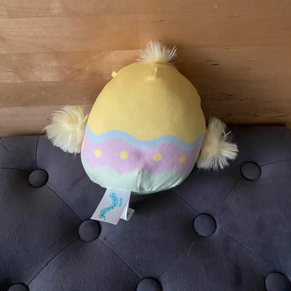 4” Easter Chick Squishmallow - Picture 3 of 3